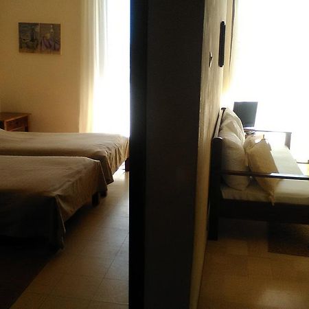 אמרינתוס Aparthotel Iliahtides מראה חיצוני תמונה