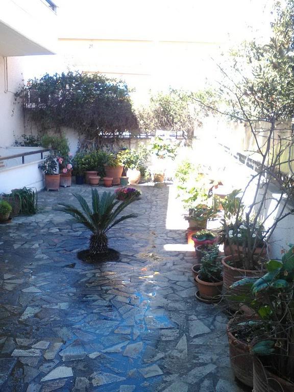 אמרינתוס Aparthotel Iliahtides מראה חיצוני תמונה