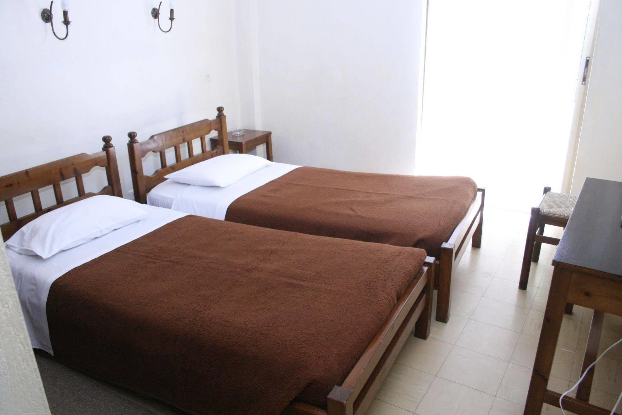 אמרינתוס Aparthotel Iliahtides מראה חיצוני תמונה
