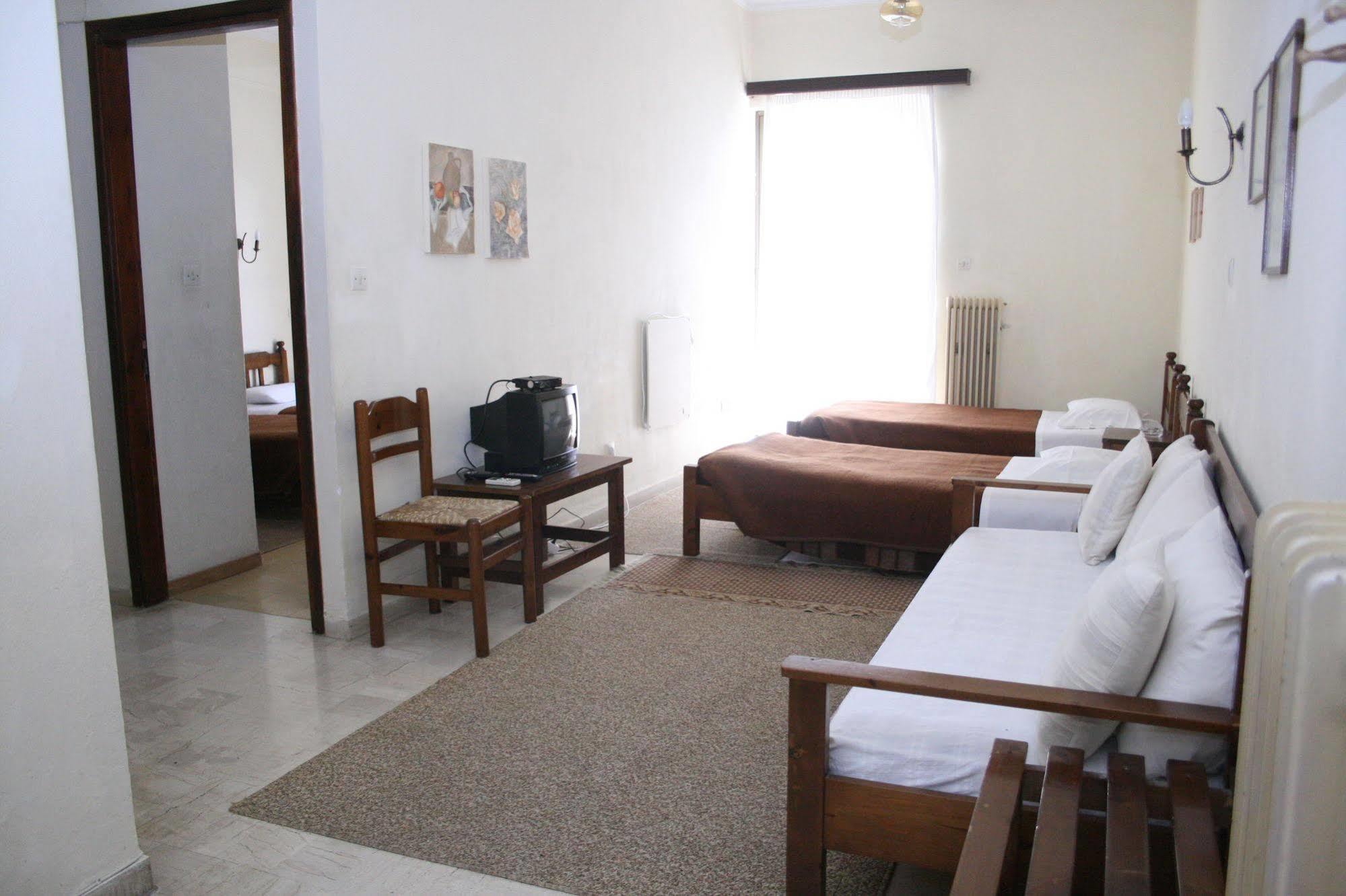 אמרינתוס Aparthotel Iliahtides מראה חיצוני תמונה